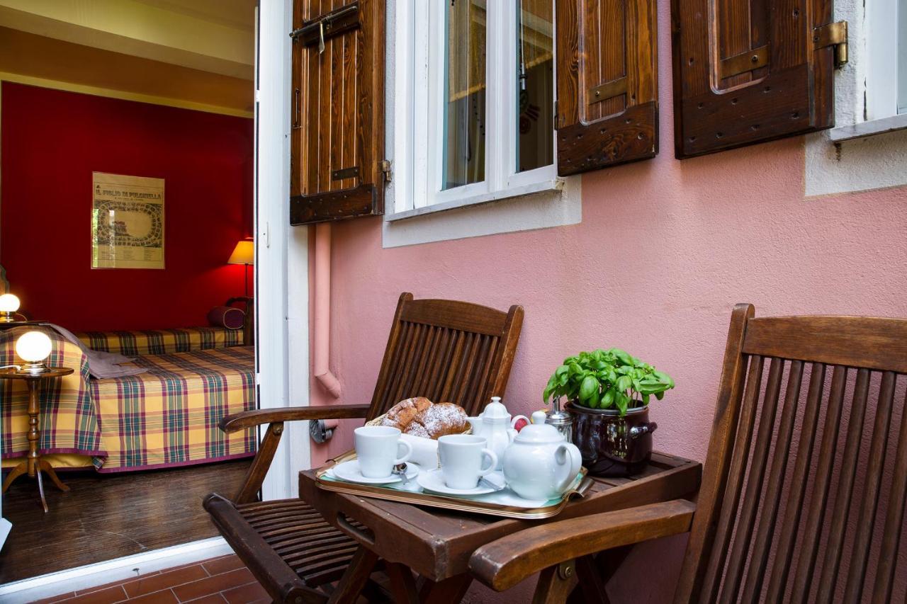 B&B Al Ducale And Apartments Parma Buitenkant foto
